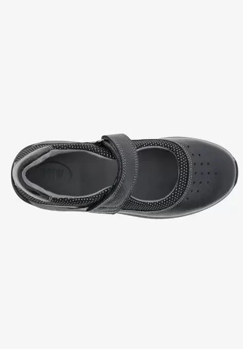 Drew Women's Trust Mary Janes- Black