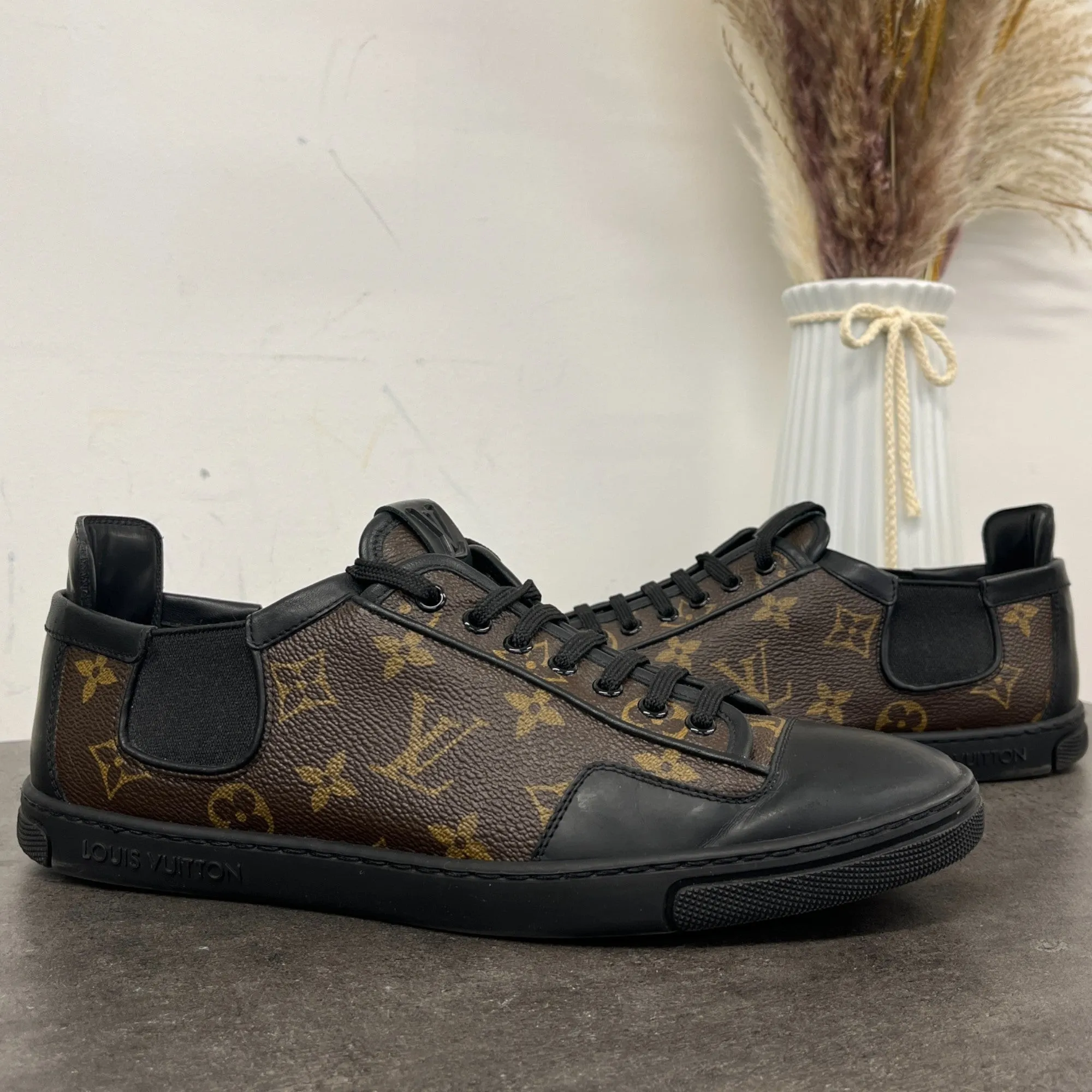 Men's Monogram Slalom Low Trainers Black Size EU 40.5 / UK 6.5