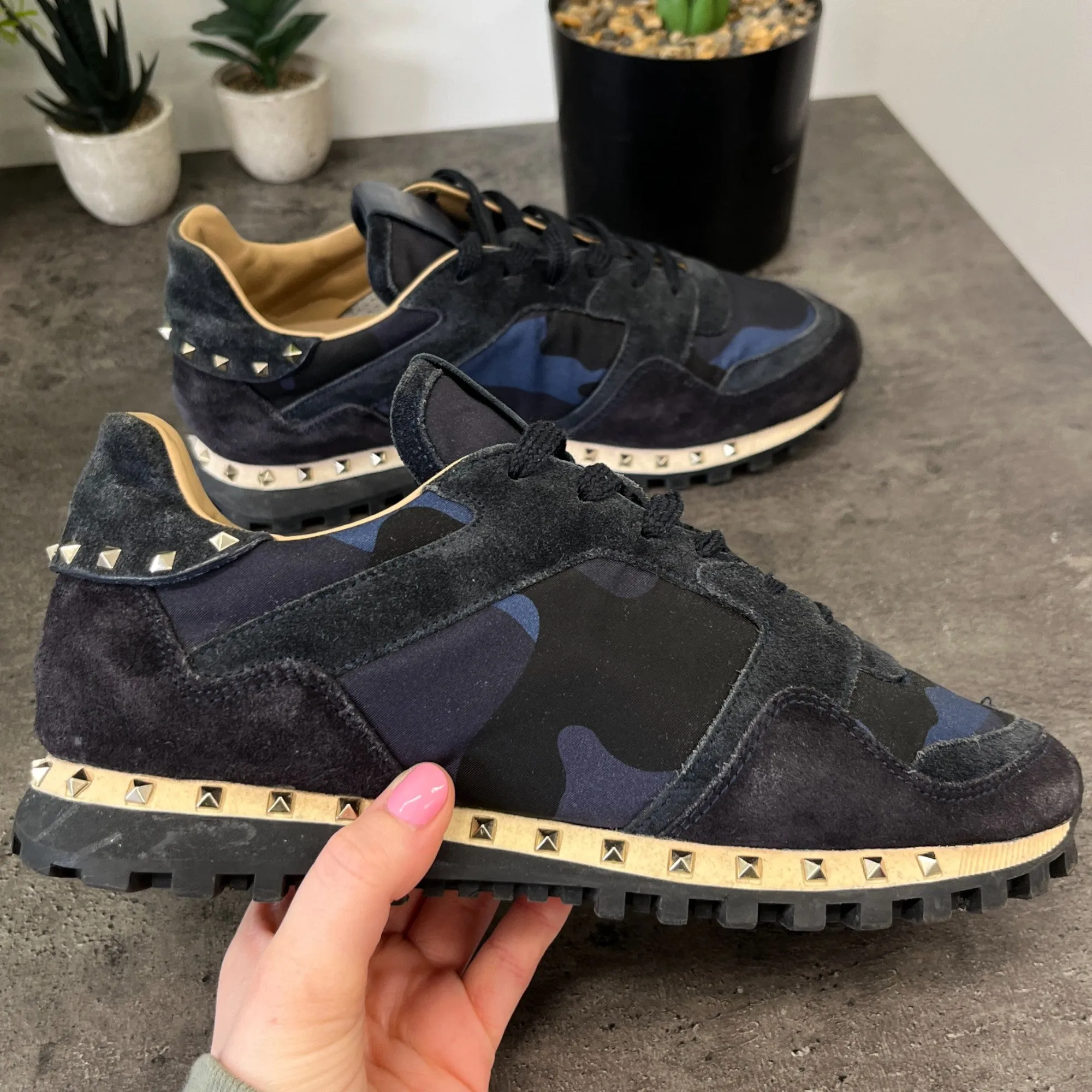Men's Rockstud Low Trainers Navy Size EU 39.5 / UK 5.5