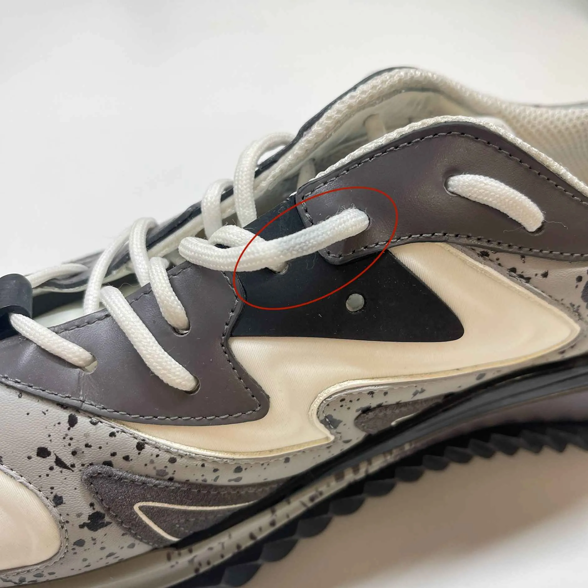Men's Wade Low Trainers Grey Size EU 40 / UK 6