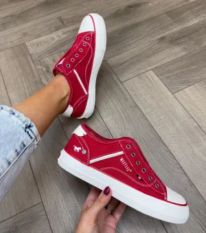 Mustang (SS25) Slip On Canvas Trainer 1272-402-5 - Rot/Red (M1)