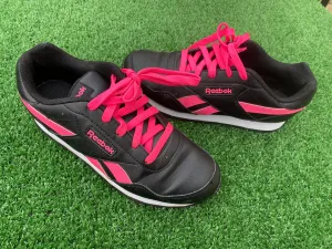 Reebok Girls / Womans / Female Size 5 EU Size 37 USA Size 5.5 Leather Trainers Shoes