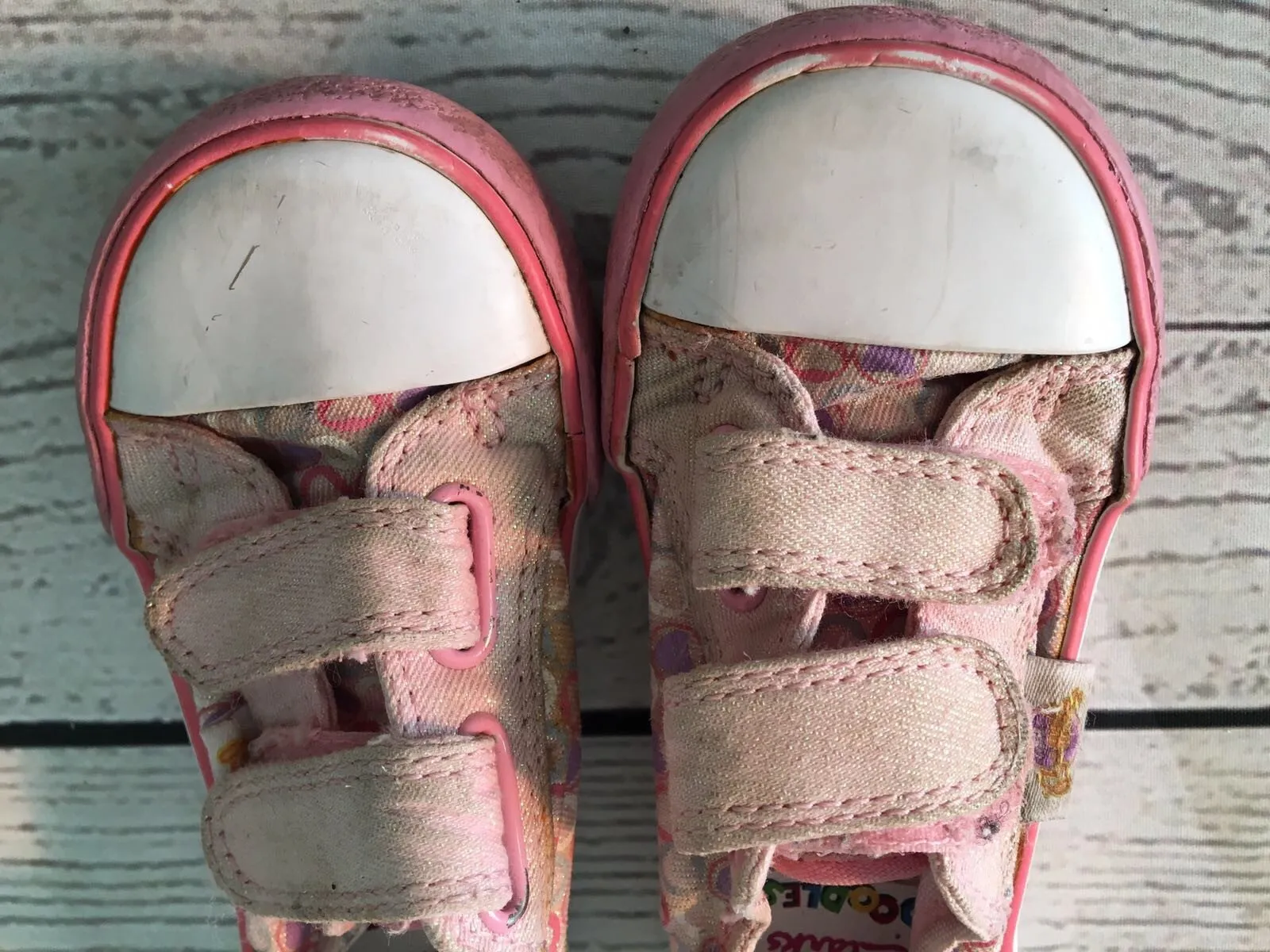 Size 6 G trainers clarks doodles